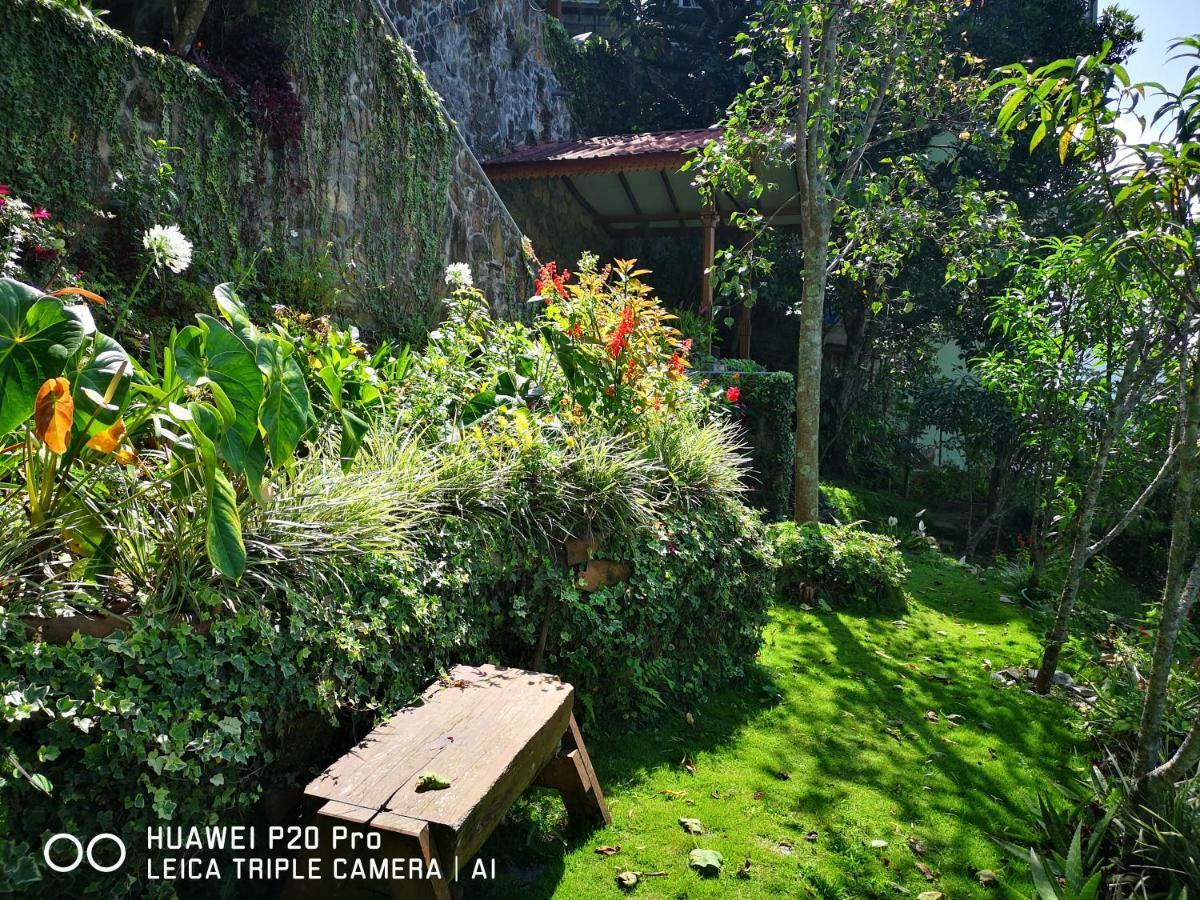 'T En Zal Bed & Breakfast Haputale Bagian luar foto